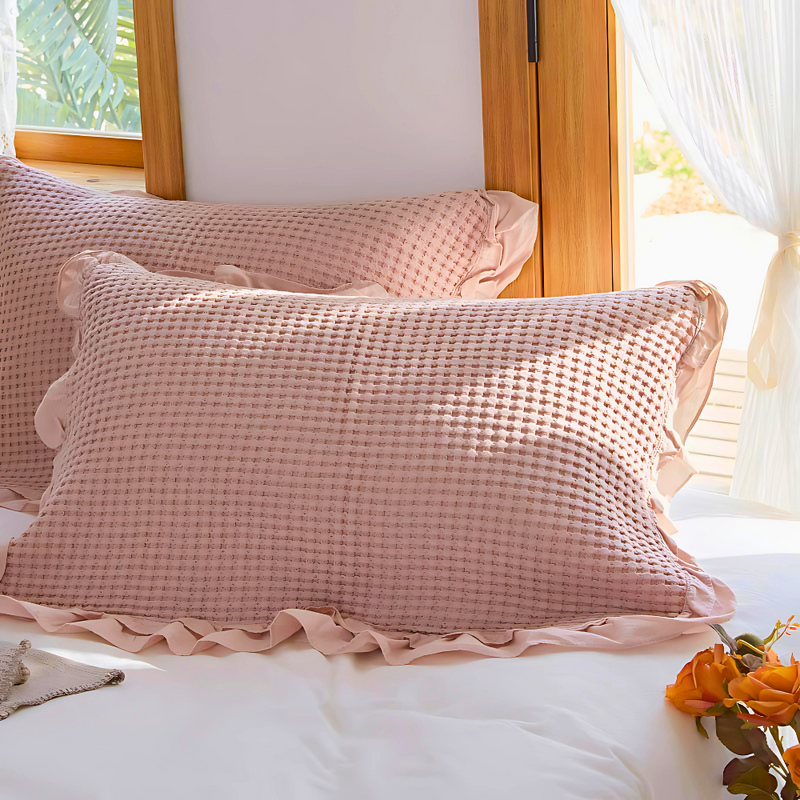 Waffle Weave Cotton Pillowcases with Ruffle (2PCS)