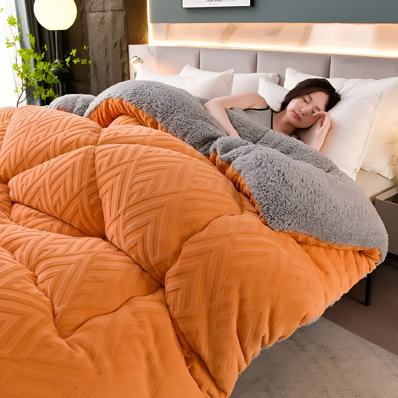 Dual-Sided Soft Quilted Blanket